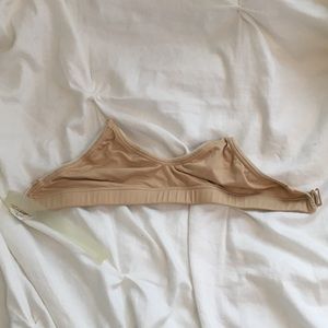 💃🏻(Motionwear) under-leo bra